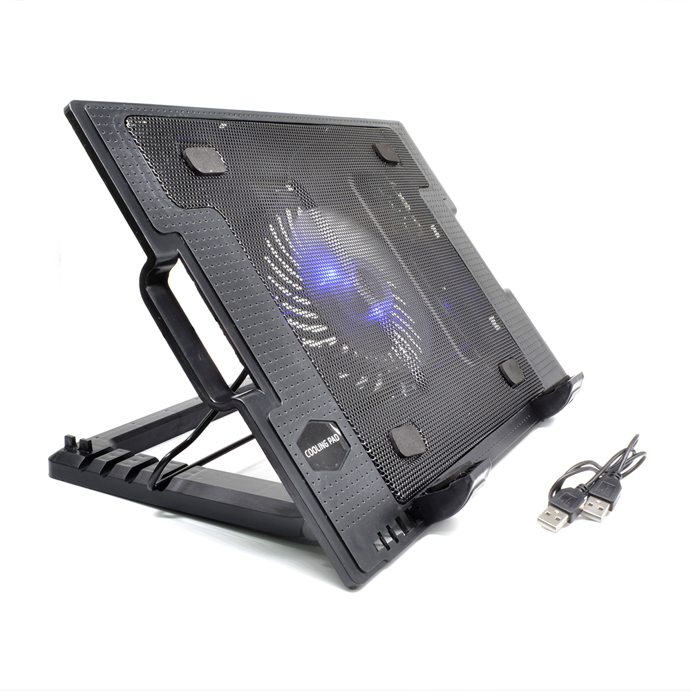 Refrigerador para laptop de un ventilador, vista diagonal mostrando el diseño y el cable de conexión.