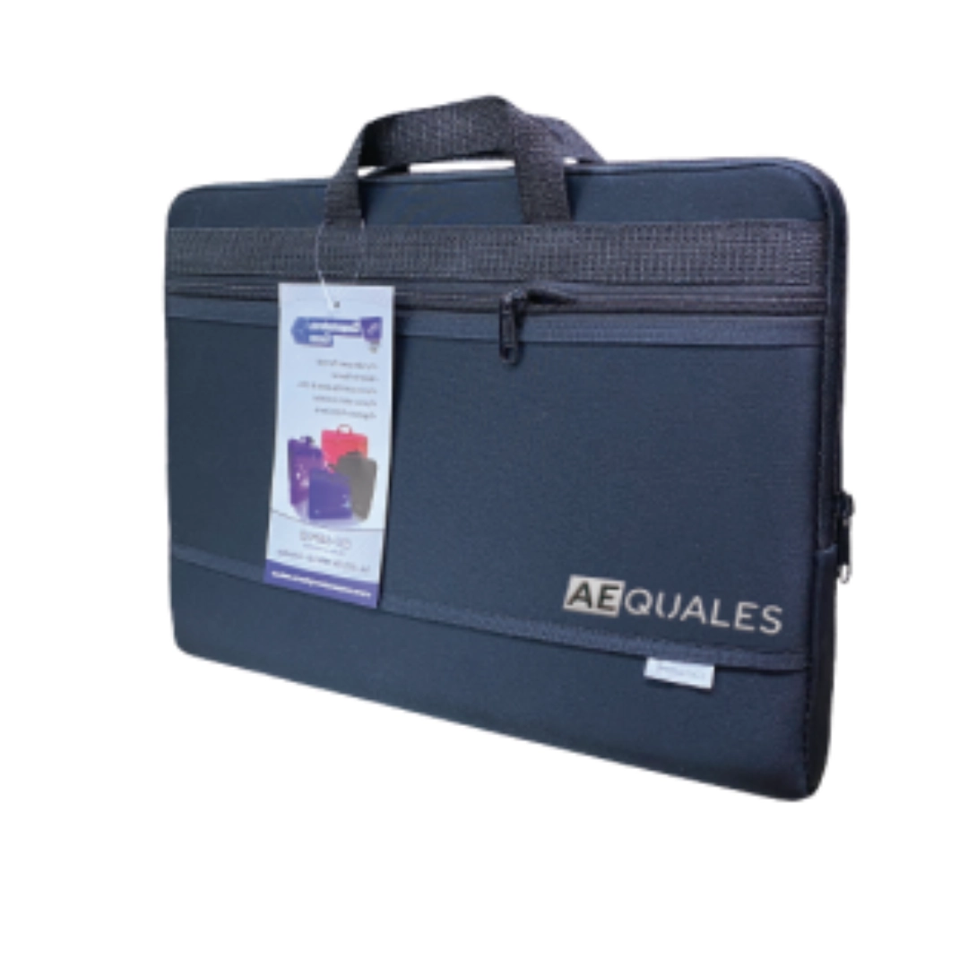 Funda para portatil de color negra con agarre