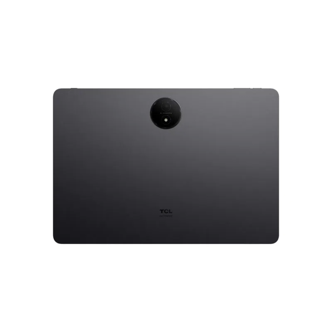 Vista de la parte trasera de la tablet, se aprecia la camara