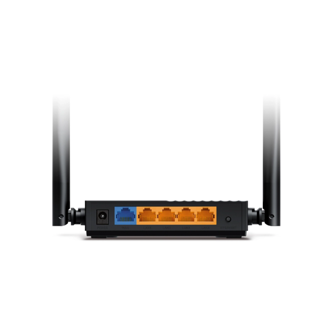 Vista de la parte trasera del Router TP-Link Archer C64, se aprecia los puertos disponibles