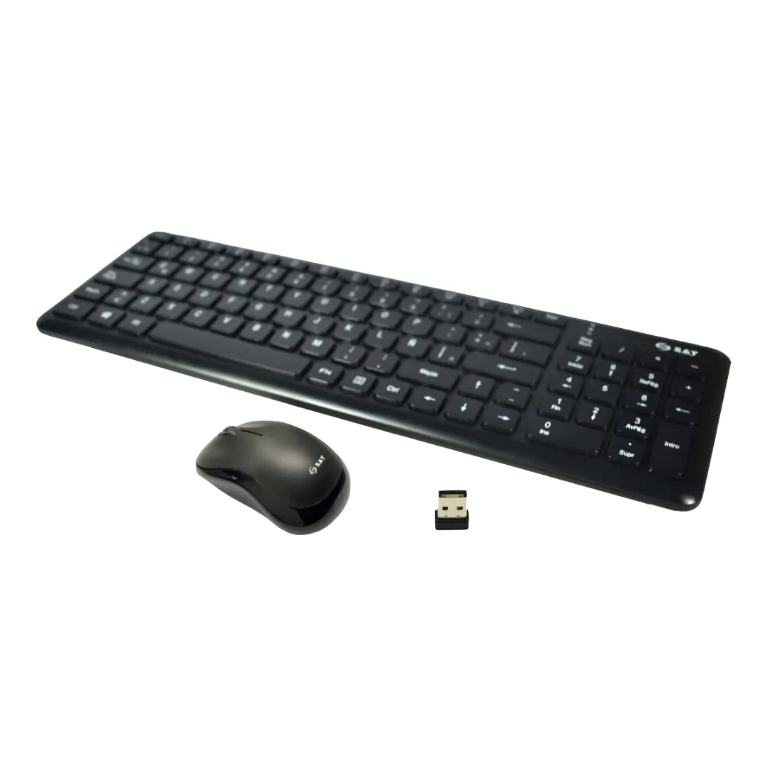 Vista del teclado y mose, se puede apreciar ambos junto al adaptador usb el cual permite la conexion